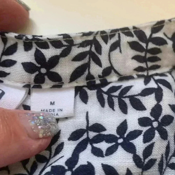 Gap White w Navy Blue Leaves Tunic Style Top Cotton/Spandex Size Medium - Picture 5 of 5